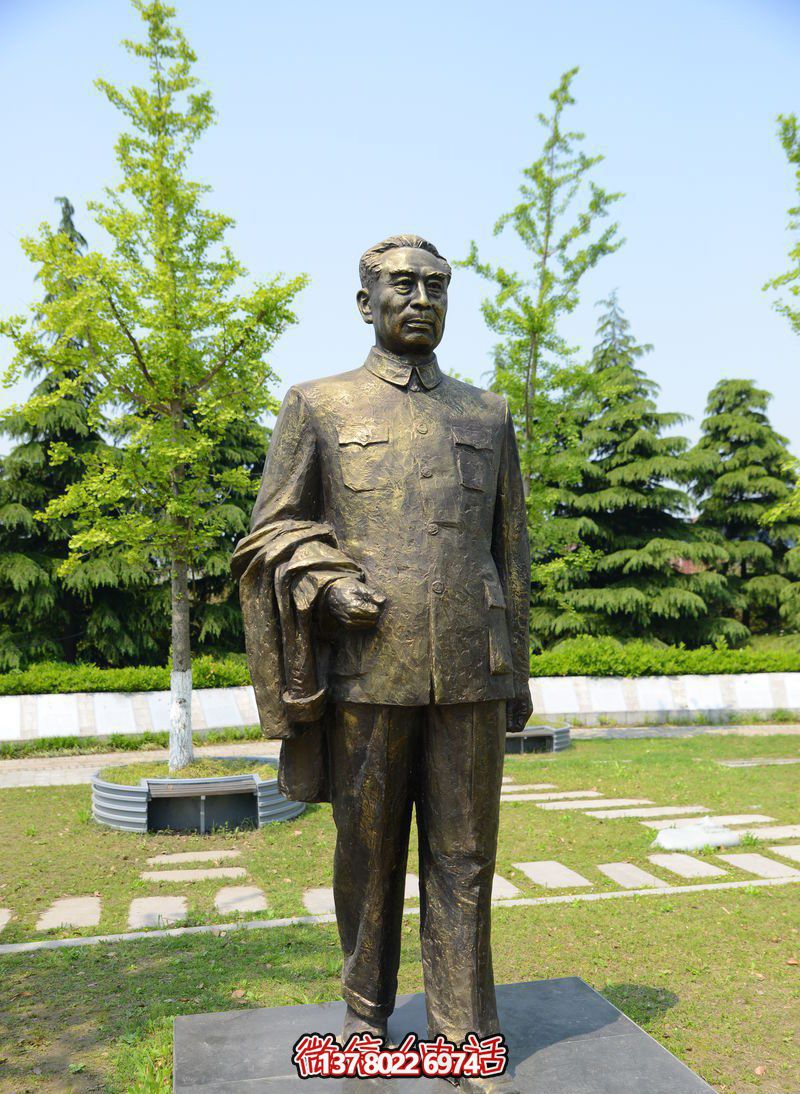 紀(jì)念周恩來偉人雕塑，緬懷歷史，見證輝煌