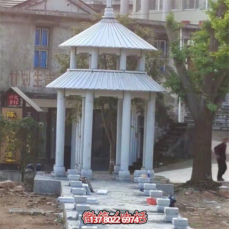 精美大理石雕刻二層涼亭，為農(nóng)村文化廣場(chǎng)添彩