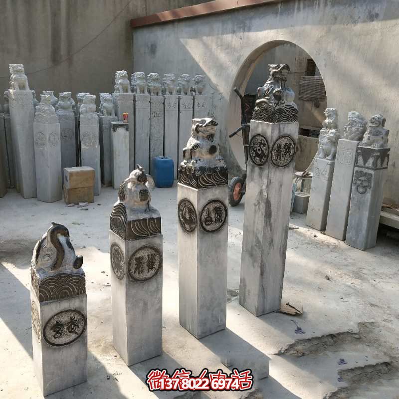 四神馬柱拴，融匯大理石精致雕塑，為園林景觀裝點(diǎn)增添濃濃韻味