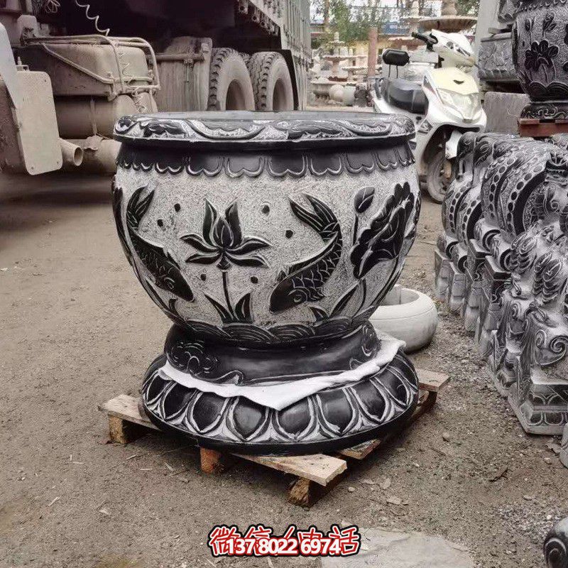雅致雙魚(yú)石雕花盆，為您的庭院增添藝術(shù)氣息