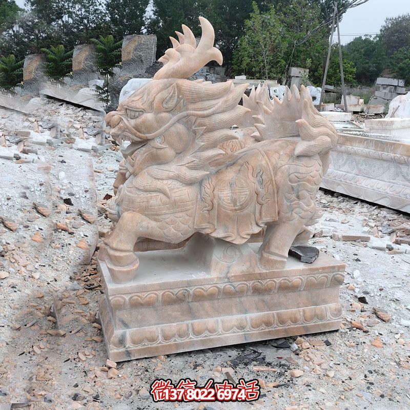 傳承古老文化，精美大理石麒麟雕塑