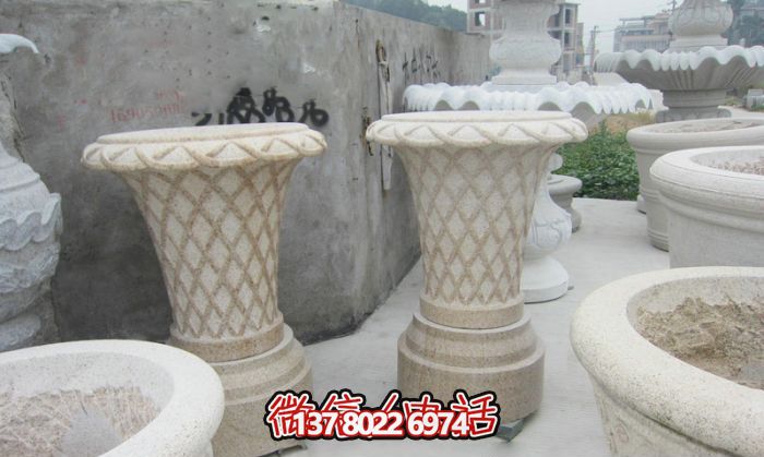 聚焦傳統(tǒng)文化，打造完美的自然景觀——大理石花籃花盆雕塑系列