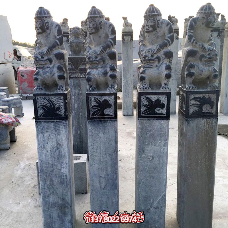 精美絕倫的拴馬柱擺件，裝飾你的庭院門口