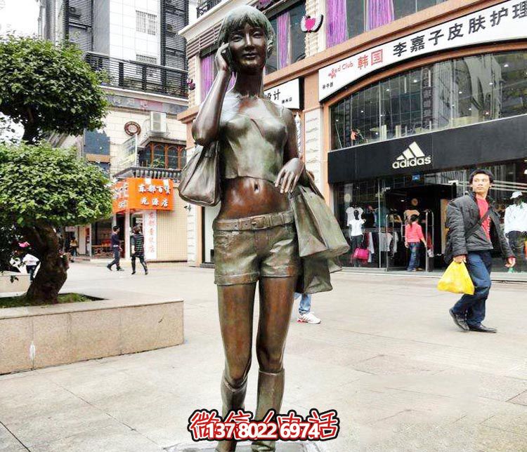 精美銅雕女孩雕塑——帶你暢游街頭，體驗(yàn)夢幻快樂時(shí)光