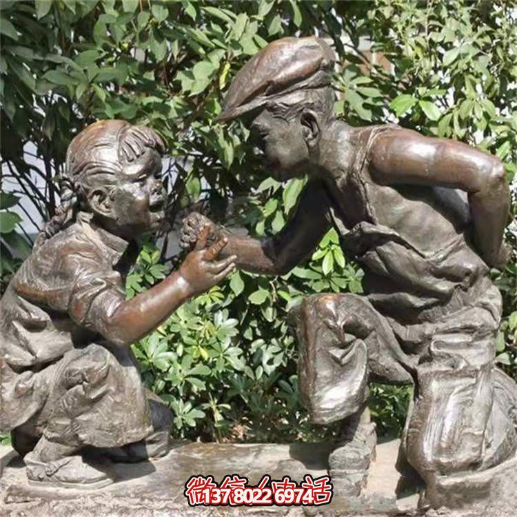 鑄銅裝飾擺件，雕塑人物表現(xiàn)民俗童趣