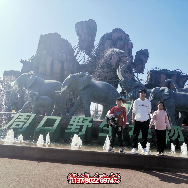 美麗的戶外玻璃鋼雕塑，引領景觀主題