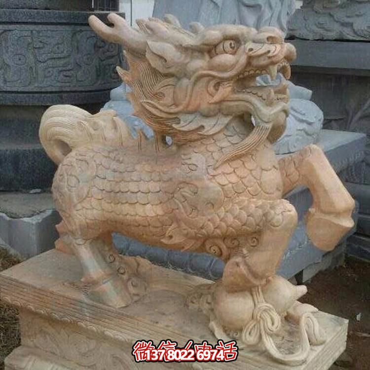 漢白玉獅子瑞獸石雕，給您的企業(yè)門前帶來吉祥福氣