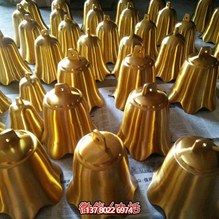 純銅雕塑銅鐘，點(diǎn)綴寺廟景觀