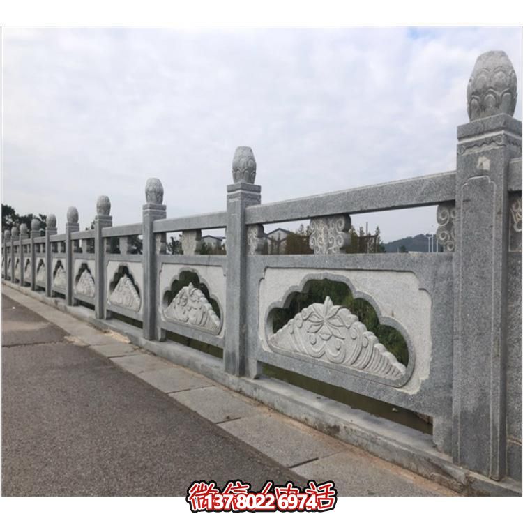 精致青石石雕欄桿，打造美麗公園景區(qū)