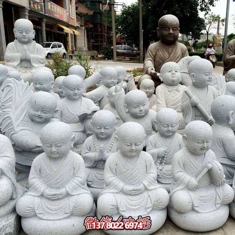 天然砂巖雕刻小沙彌擺件，美麗景致精美寺院家居裝飾