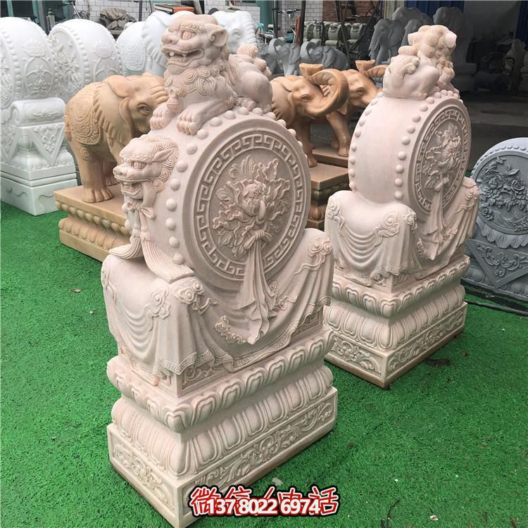 晚霞紅浮雕牡丹花紋小獅子別墅門前一對(duì)鎮(zhèn)宅招財(cái)抱鼓石